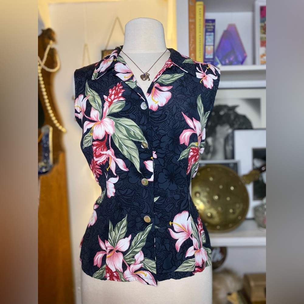 Vintage Hawaiian vest top